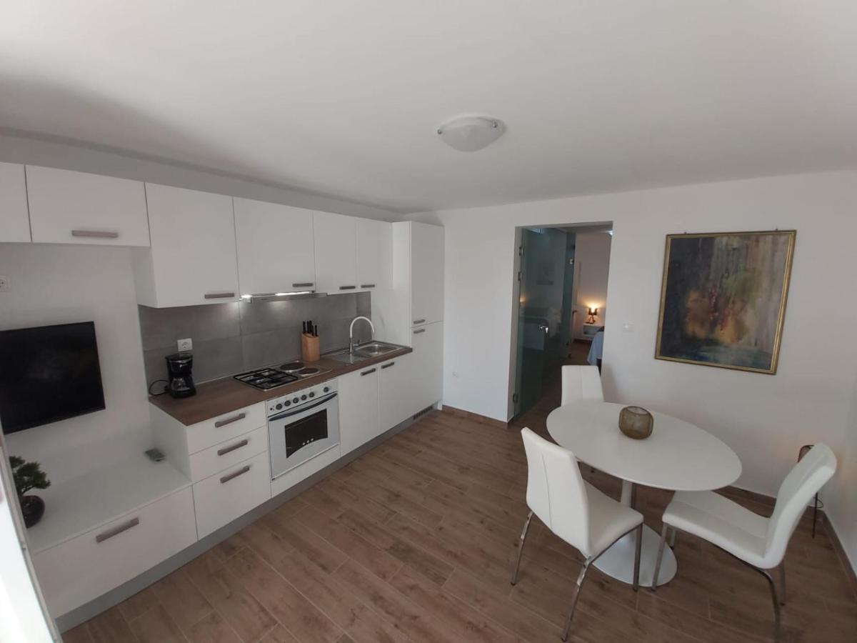 Apartments Ka - Ro Бибине Екстериор снимка