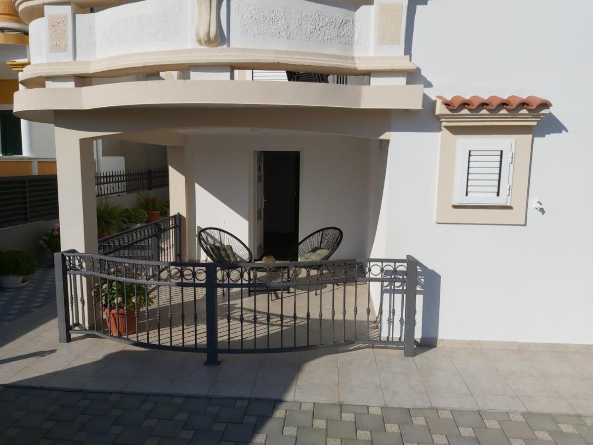 Apartments Ka - Ro Бибине Екстериор снимка