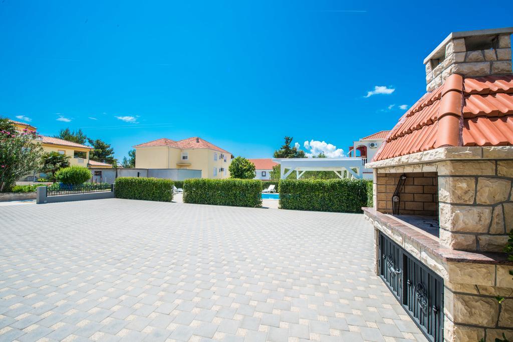 Apartments Ka - Ro Бибине Екстериор снимка