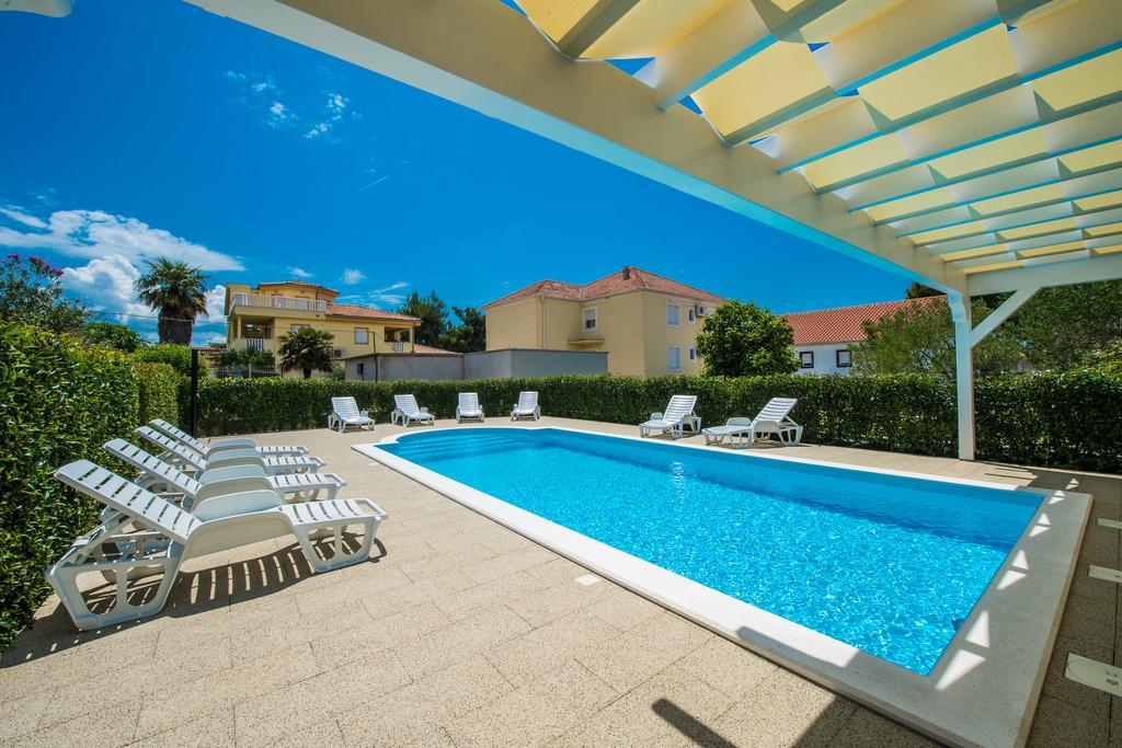 Apartments Ka - Ro Бибине Екстериор снимка